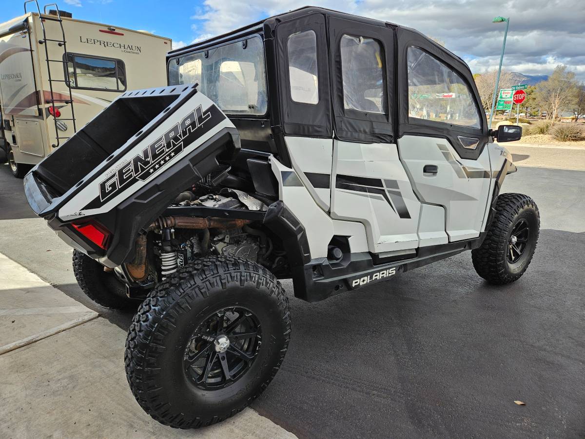 
								2019 Polaris General 4 1000 EPS Fox Edition full									