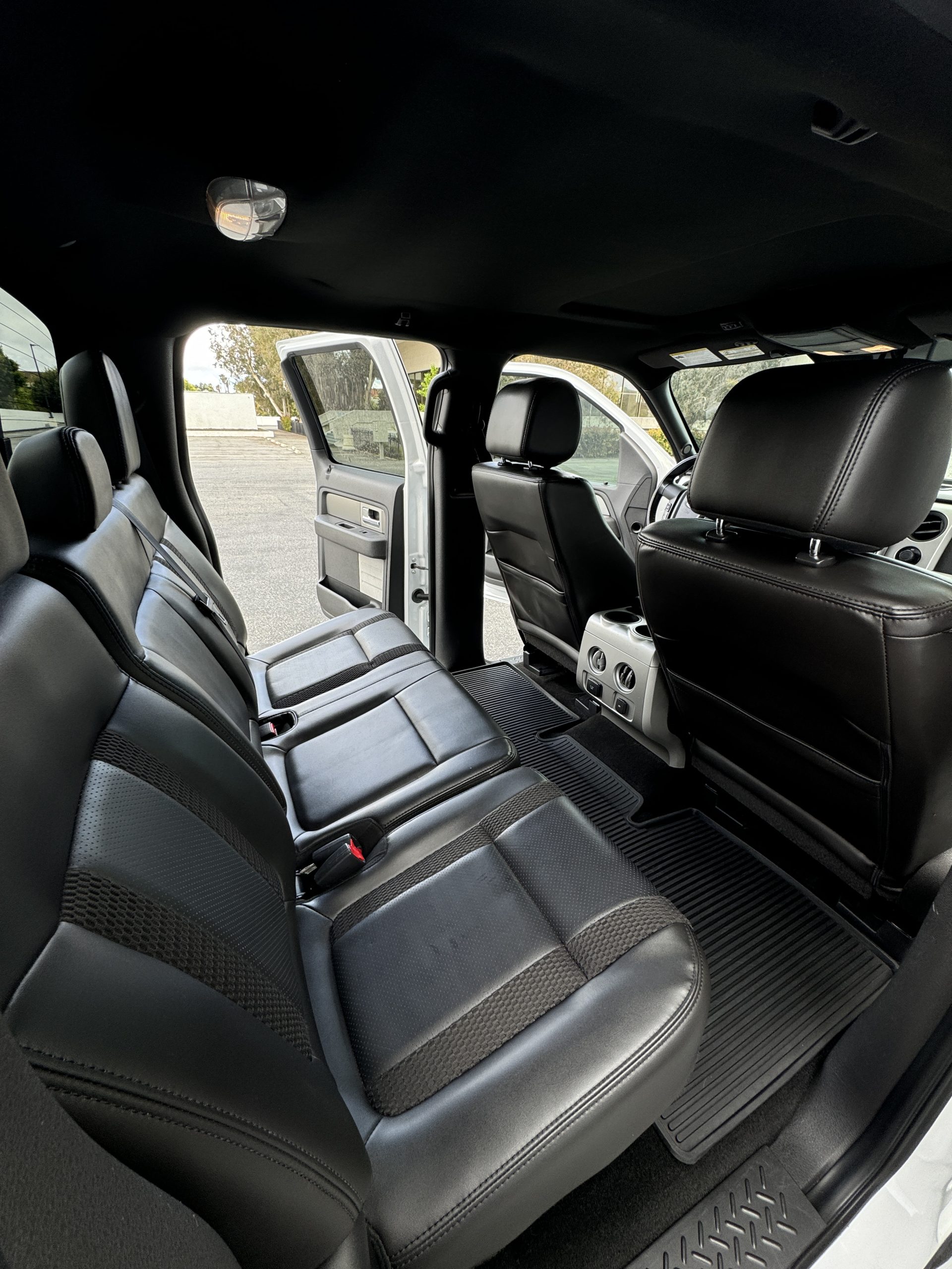 
								2013 Ford F150 Raptor full									