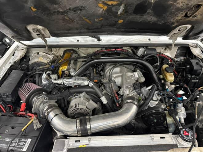 
								1994 Ford Explorer 4×4 full									