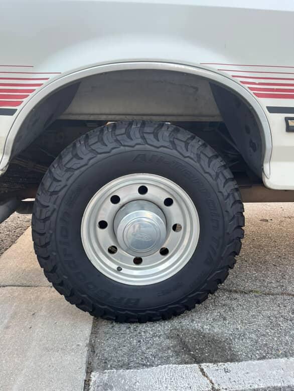
								1996 Ford F350 XLT Crew Cab Long Bed full									