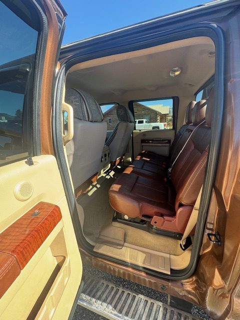 
								2011 Ford F-250 full									