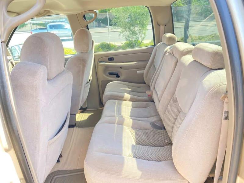 
								2004 Chevy Silverado full									