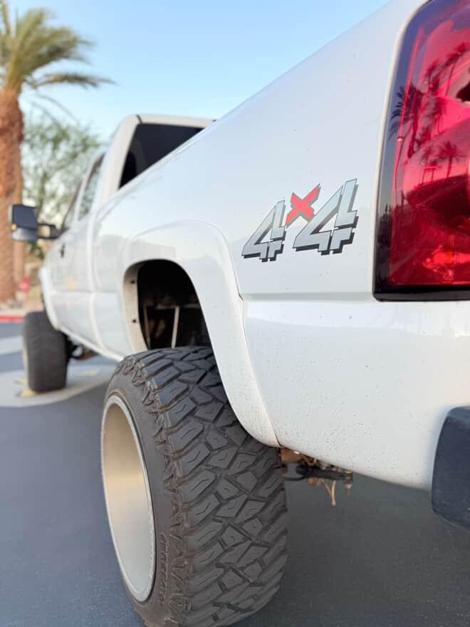 
								2006 Chevrolet Silverado full									