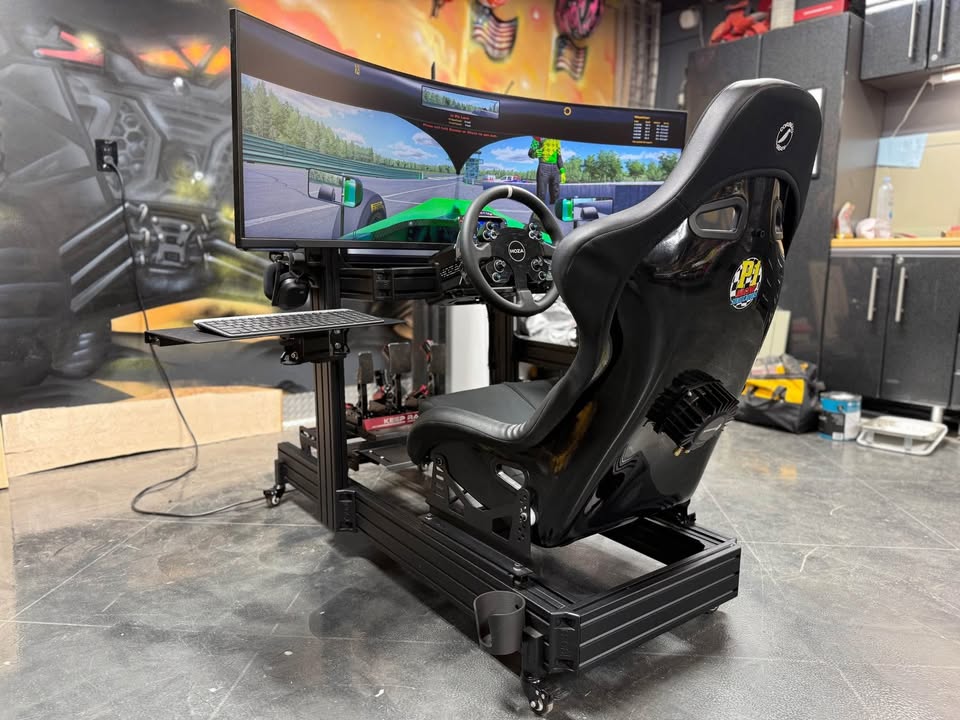 
								Turn Key Racing Sim full									