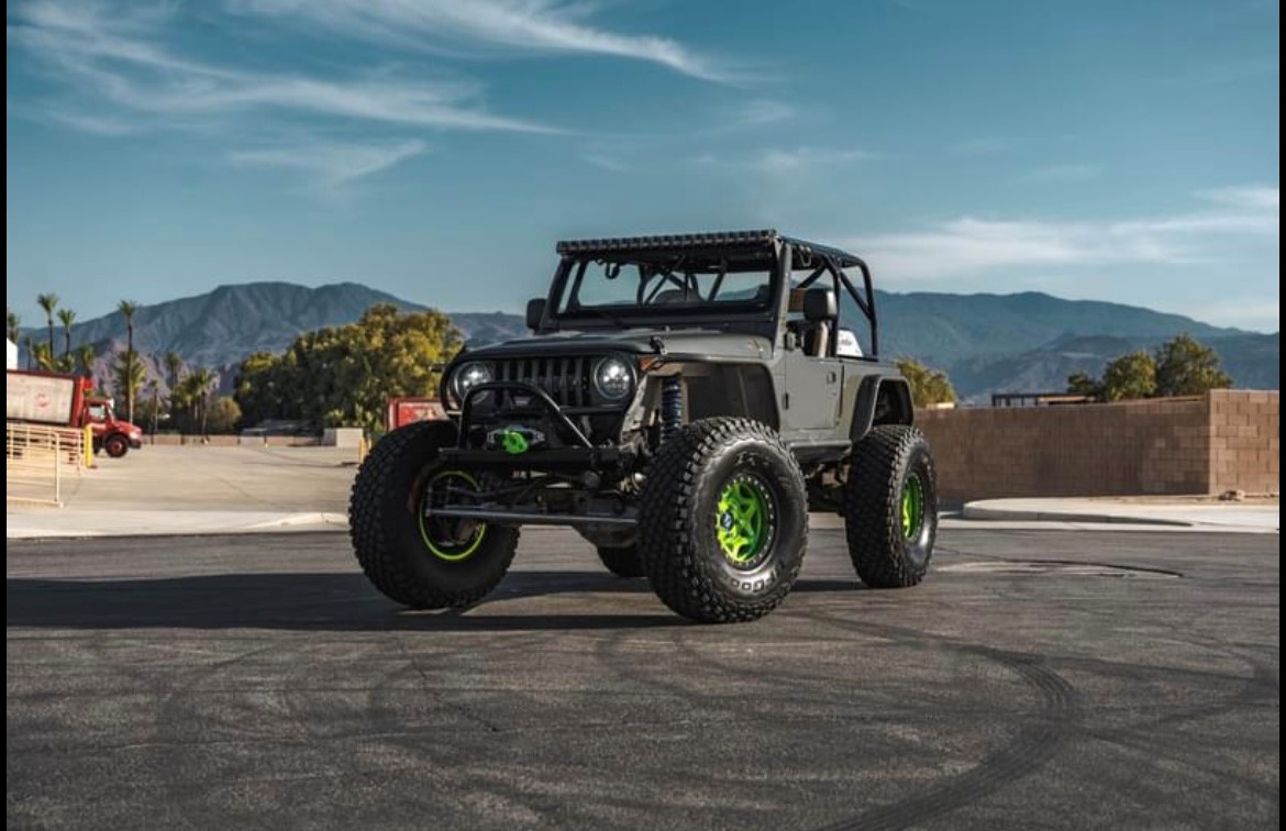 
								2003 Jeep TJ full									