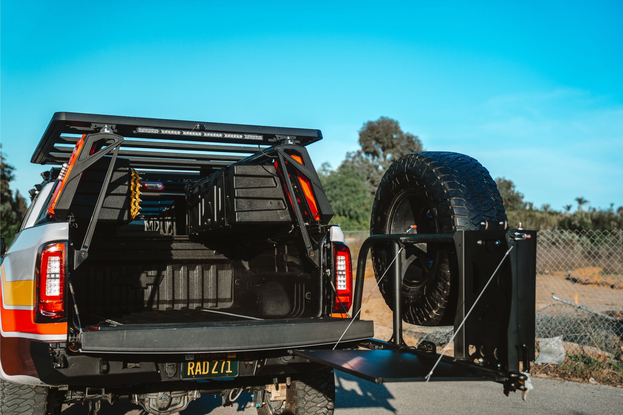 
								2017 Chevy Colorado full									