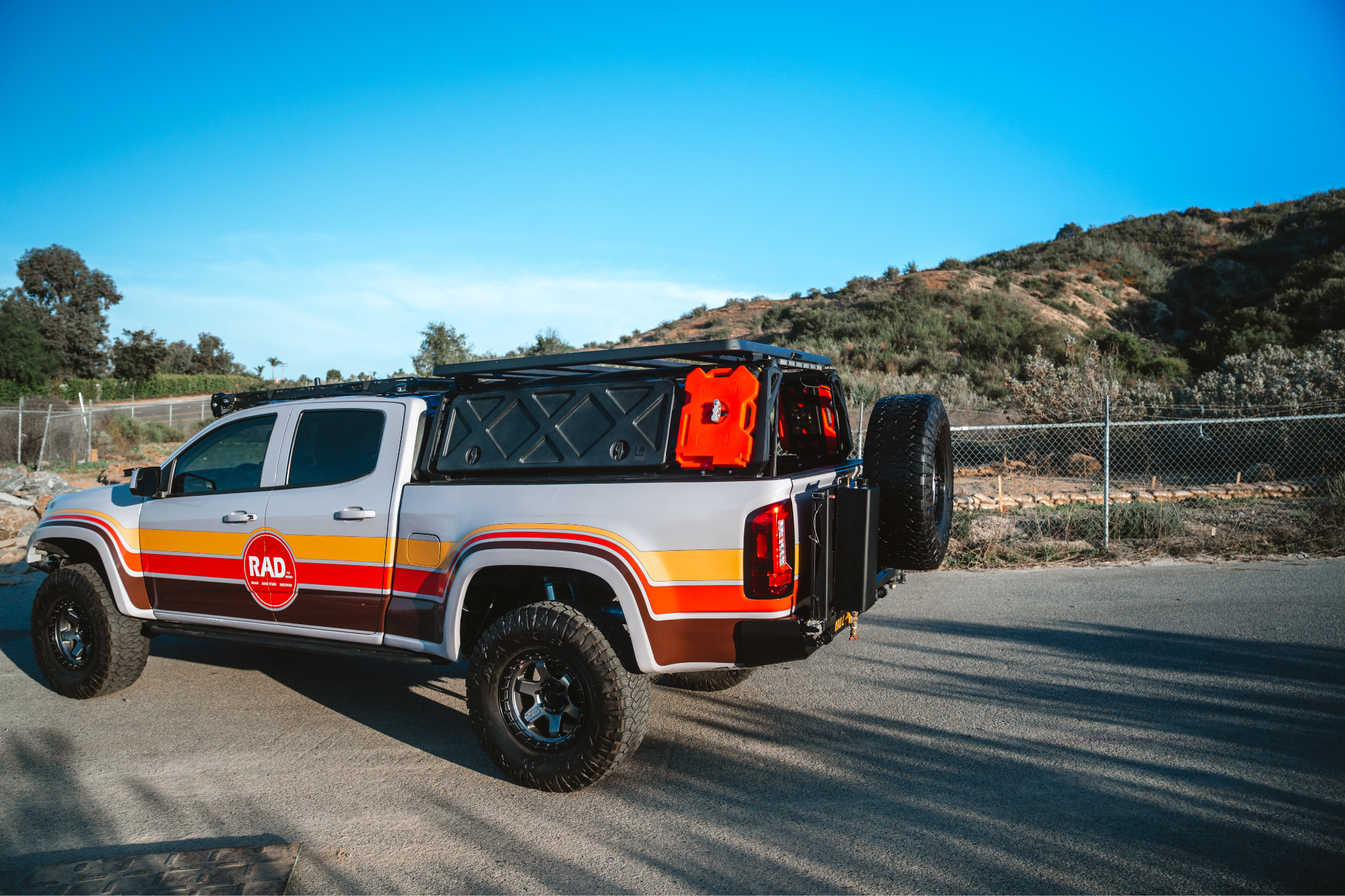 
								2017 Chevy Colorado full									