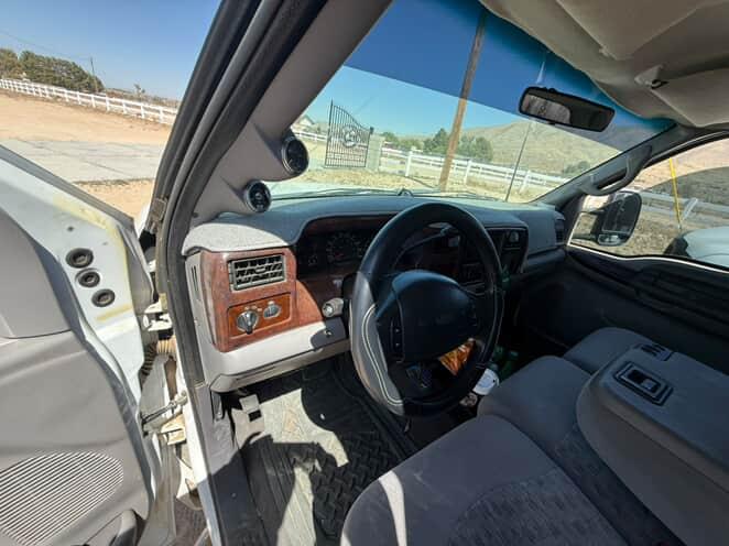 
								1999 Ford F350 full									