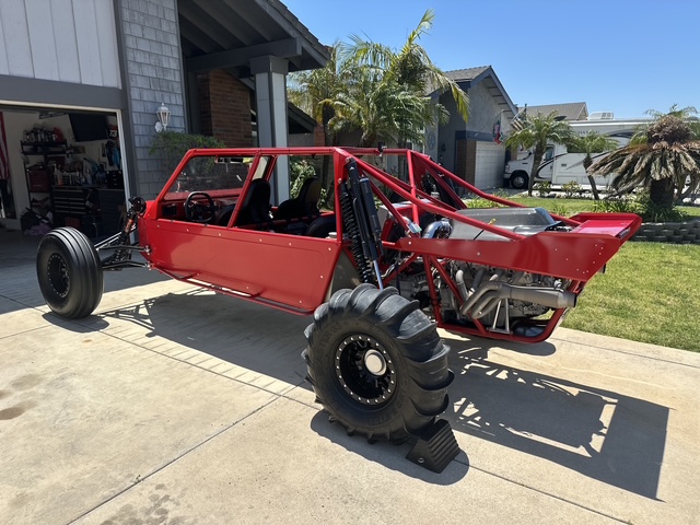 
								2005 SU Sand Pro full									