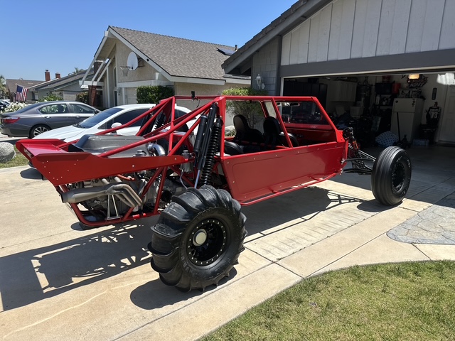 
								2005 SU Sand Pro full									