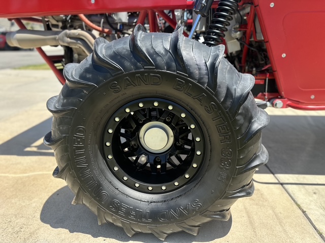 
								2005 SU Sand Pro full									