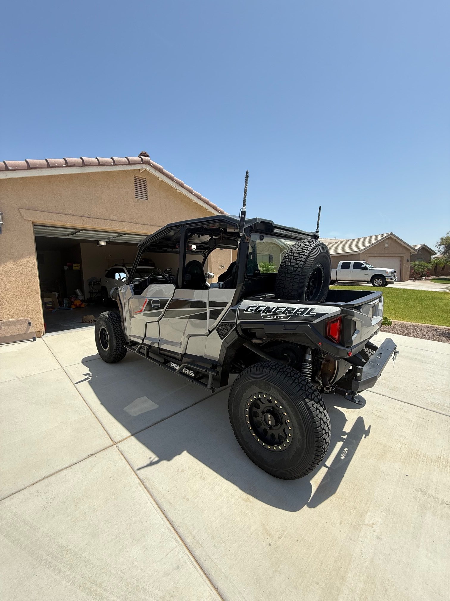 
								2017 Polaris General full									