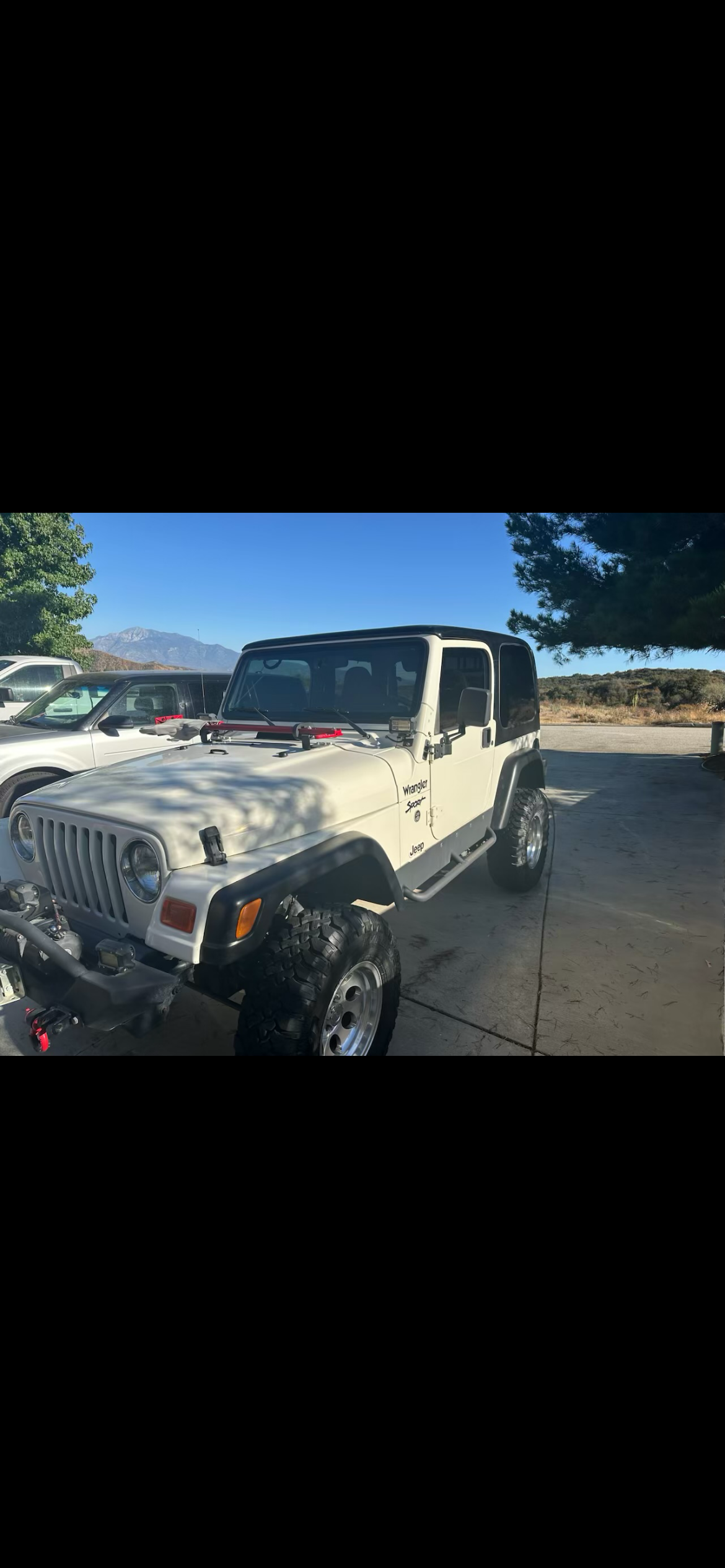 
								2002 Jeep Wrangler full									