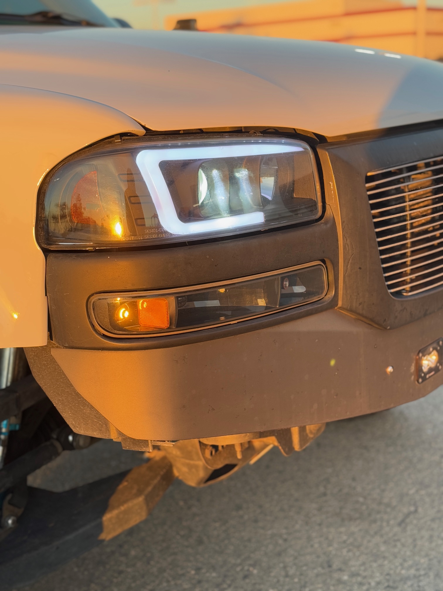 
								2004 GMC Sierra 4×4 SLT full									