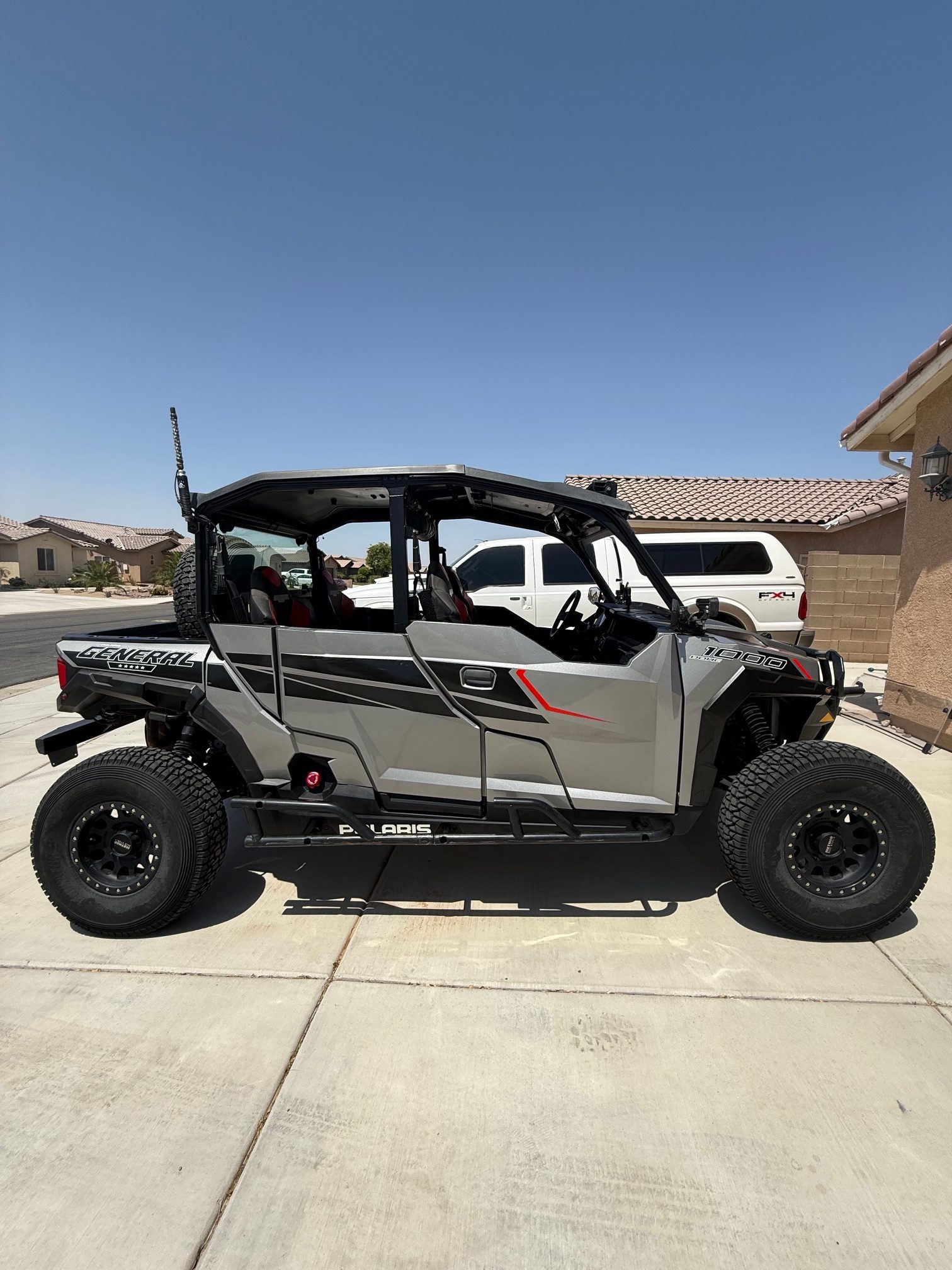 
								2017 Polaris General full									