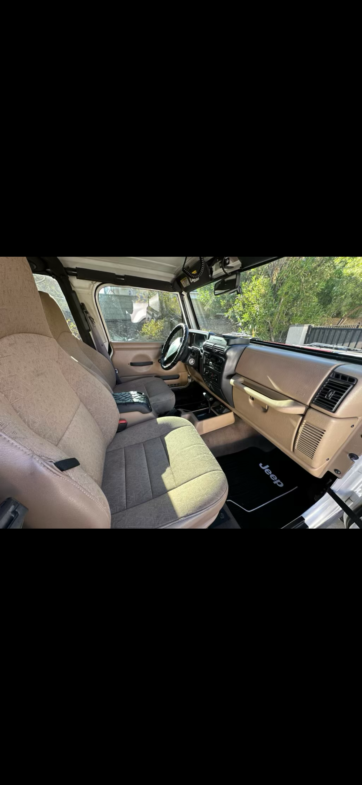 
								2002 Jeep Wrangler full									