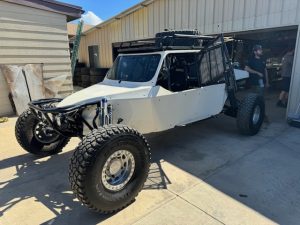 Alumicraft 4 seat prerunner/sand car