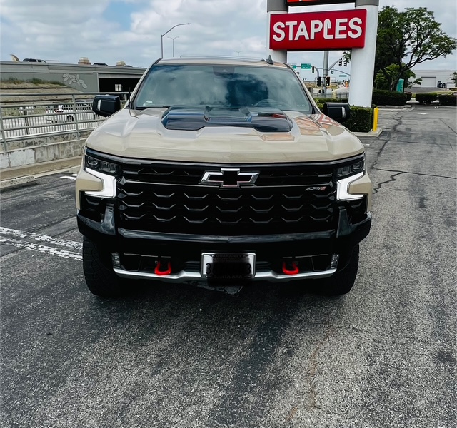 
								2022 Chevrolet Silverado ZR2 full									