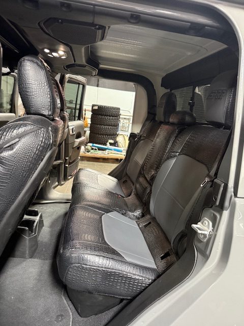 
								2022 Jeep Gladiator Rubicon full									