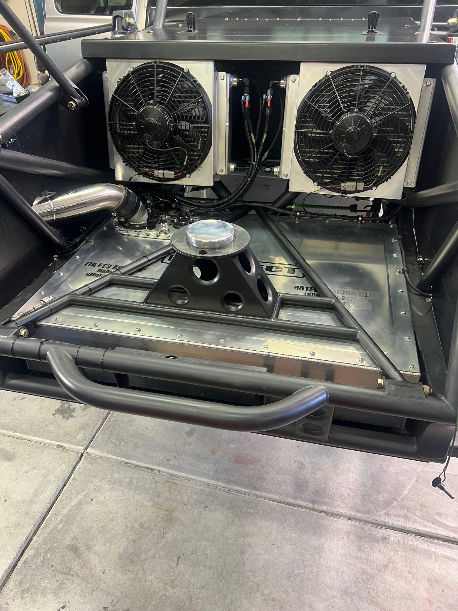 
								2001 Chevy Silverado full									