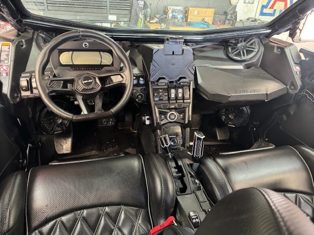 
								2022 CanAm X3 Turbo RR full									