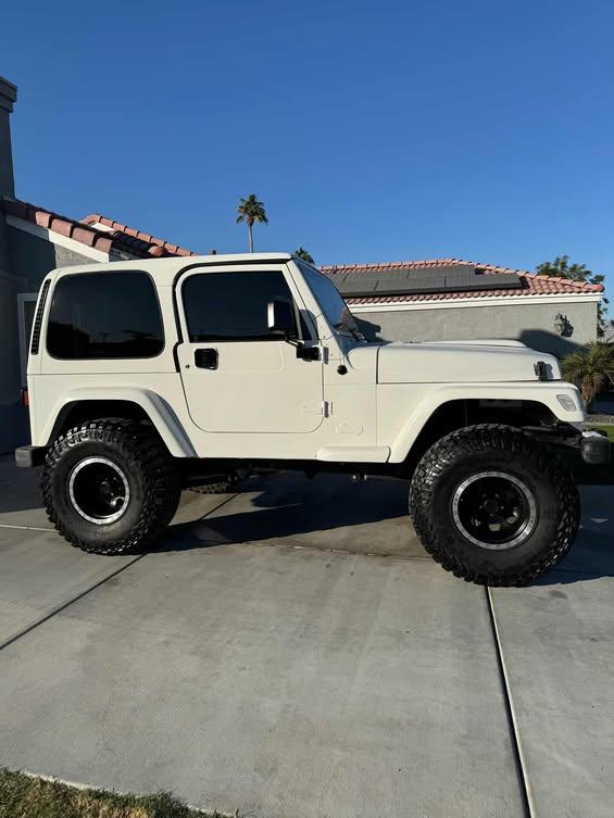 
								2000 jeep wrangler tj full									