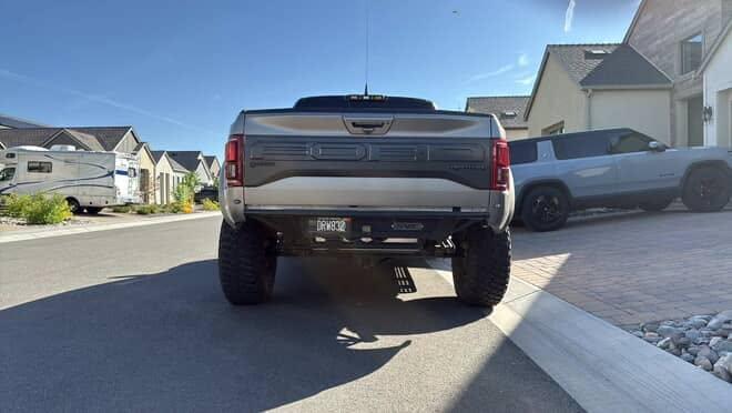 
								2018 Ford Raptor full									