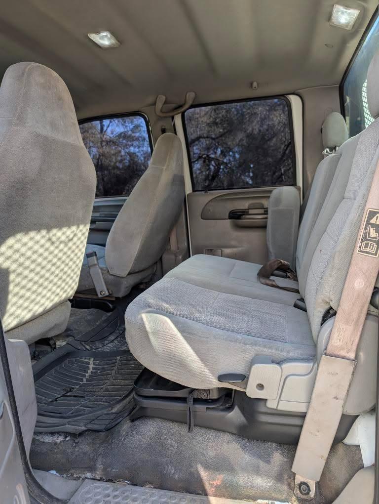 
								2000 ford f650 full									