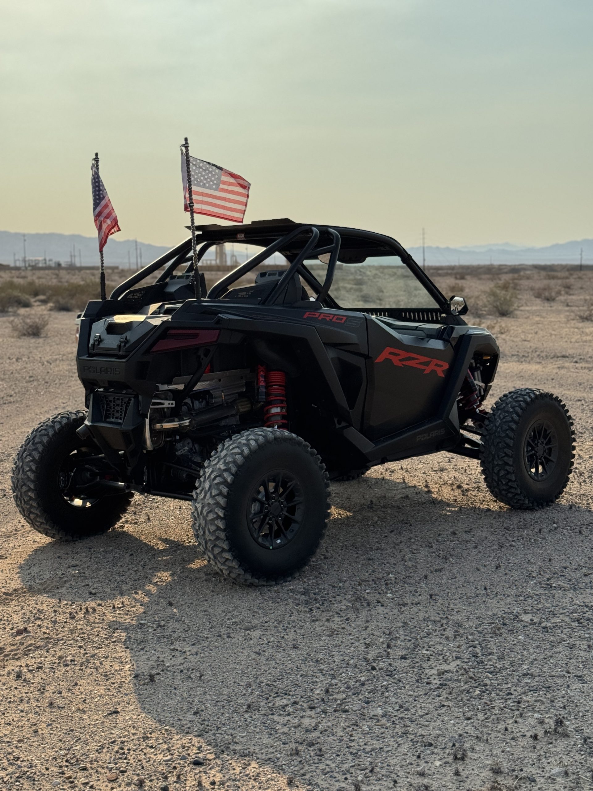 
								2025 Polaris RZR Pro S Ultimate full									