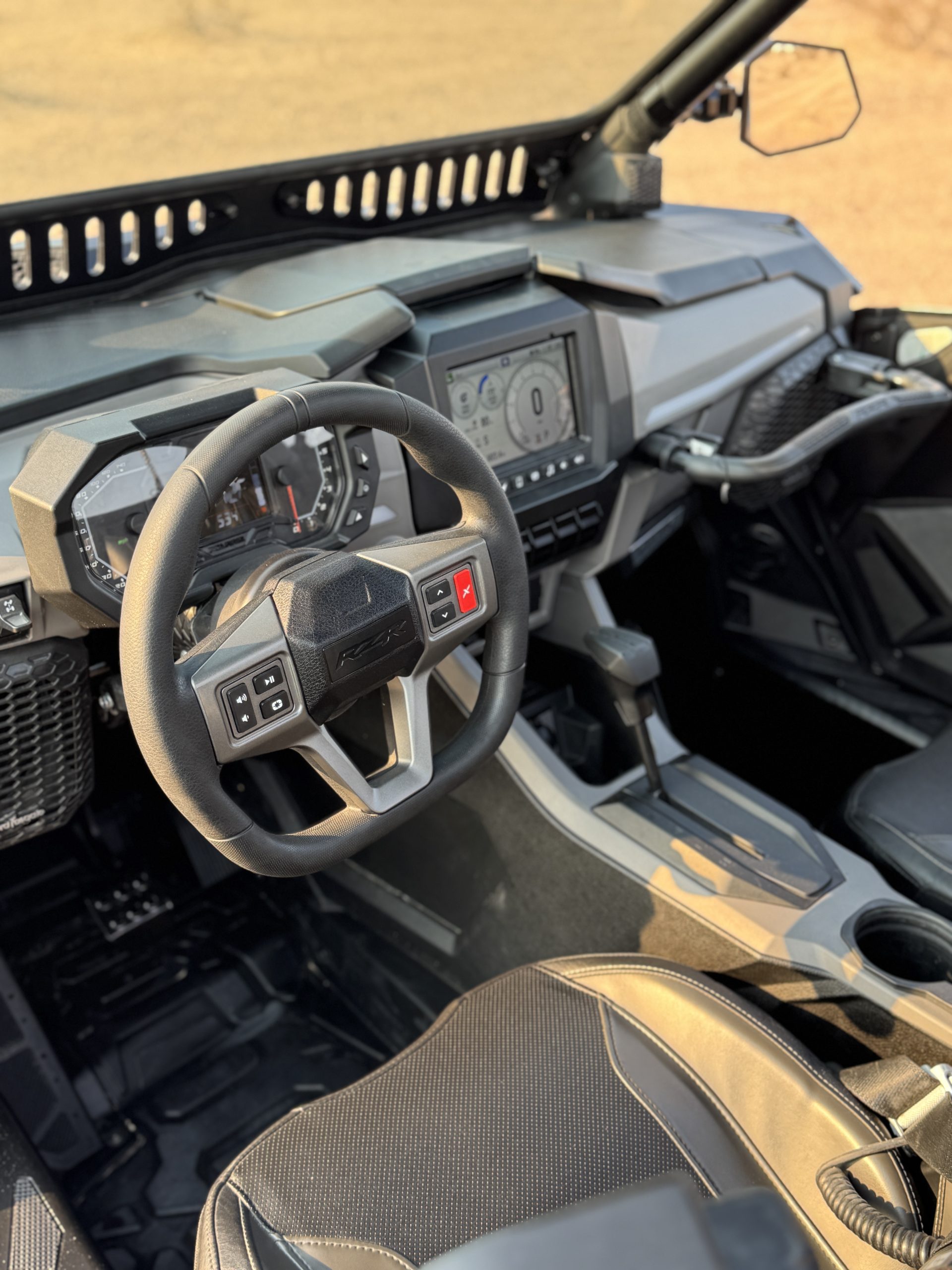 
								2025 Polaris RZR Pro S Ultimate full									