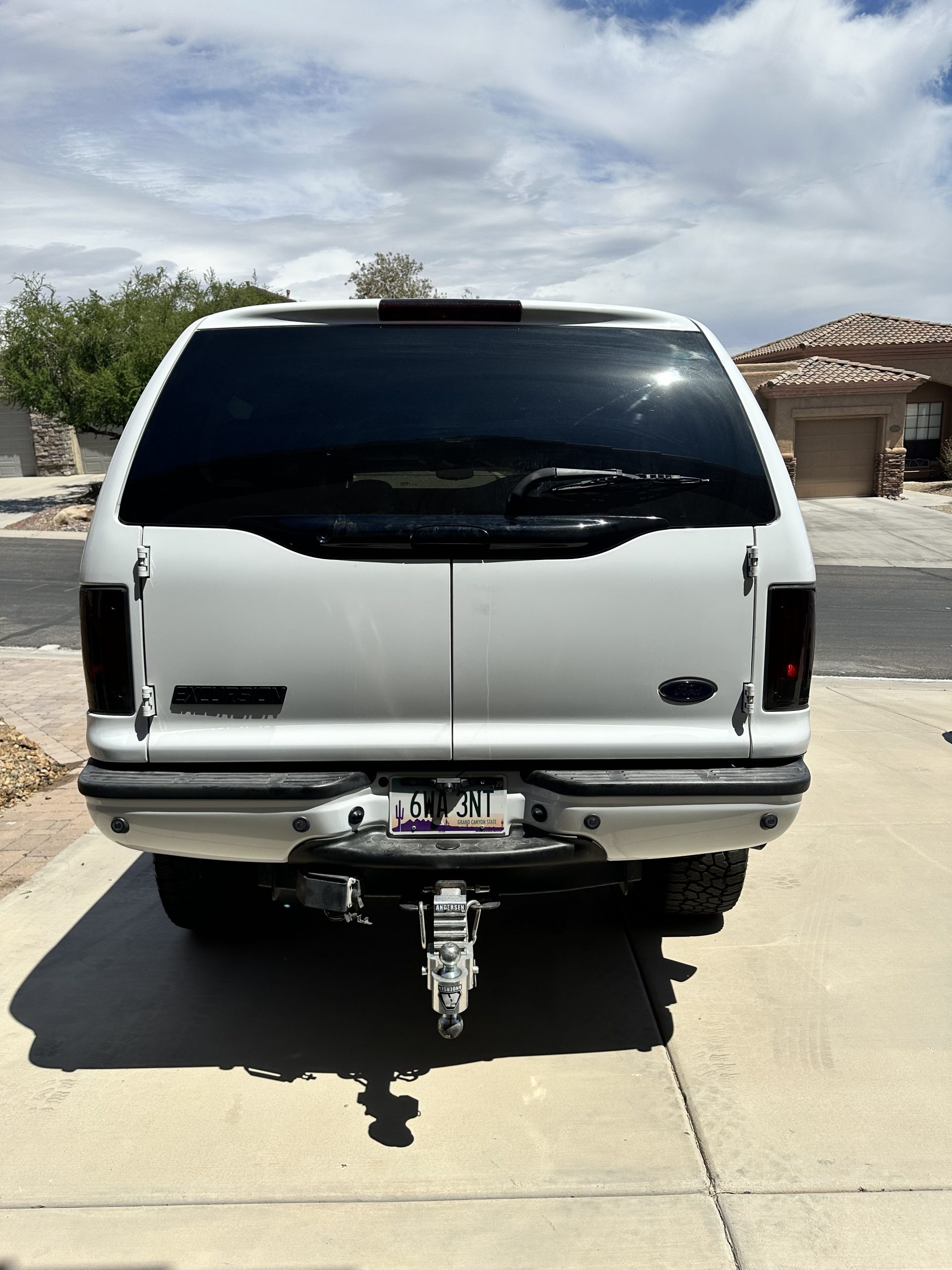 
								2004 Ford Diesel Excursion full									
