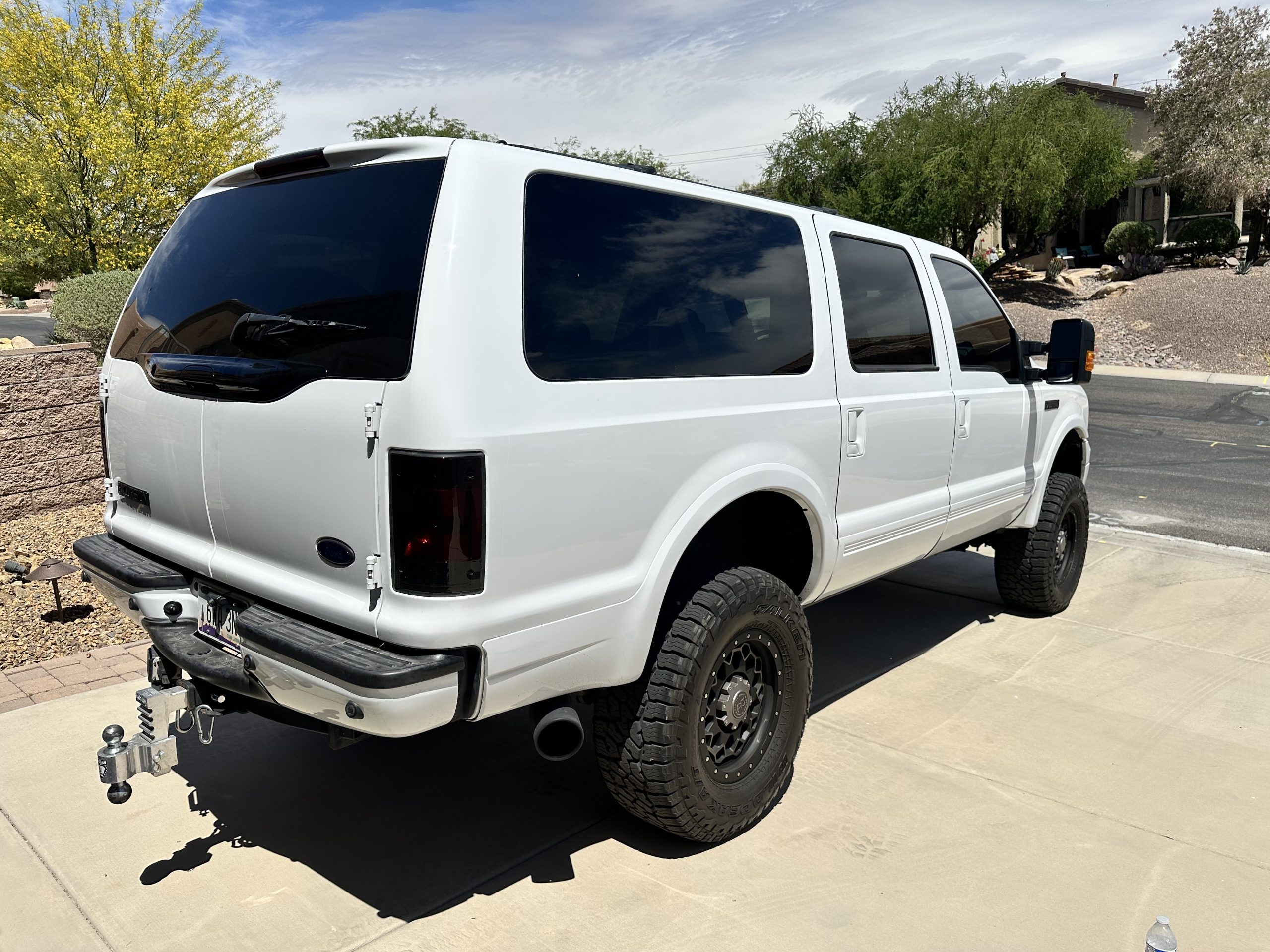 
								2004 Ford Diesel Excursion full									